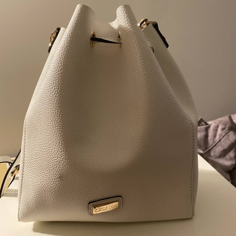 Deux Lux White bucket bag